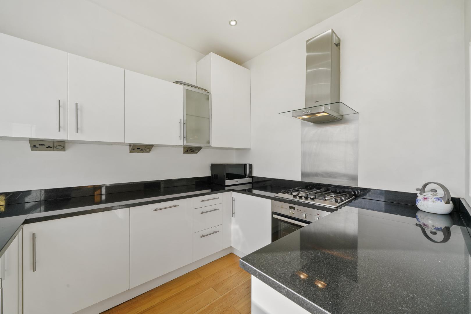 Stunning Apartment Ravenshaw Street, West Hampstead